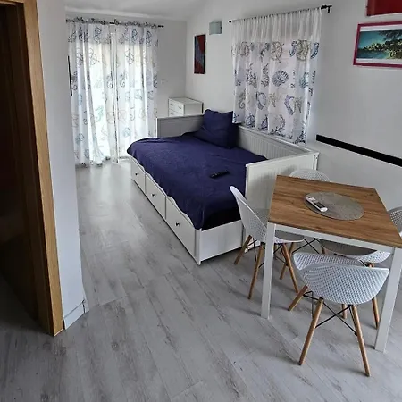 With Parking Space Podgora, Makarska - 22286