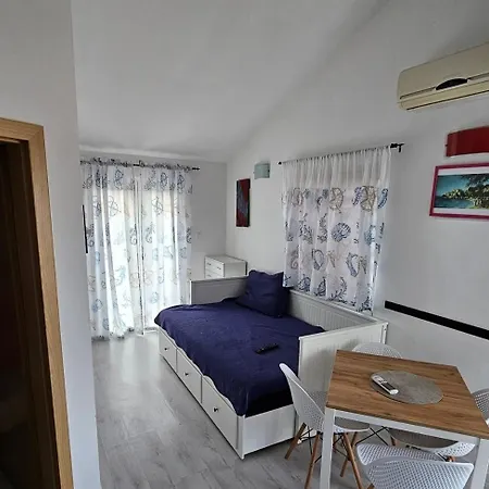 With A Parking Space Podgora, Makarska - 22286 Apartment