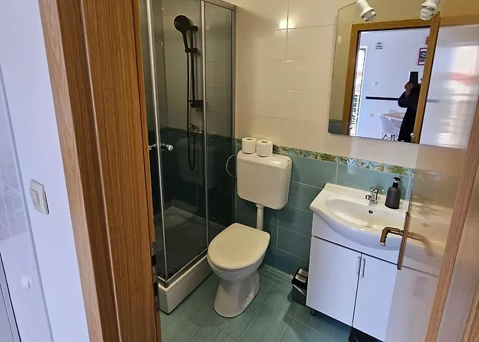 Appartement With Parking Space Podgora, Makarska - 22286 *