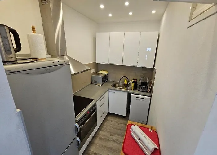 Appartement With Parking Space Podgora, Makarska - 22286