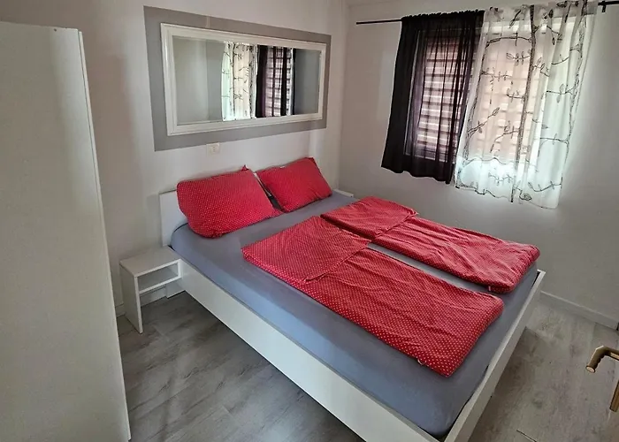 Appartement With Parking Space Podgora, Makarska - 22286 *